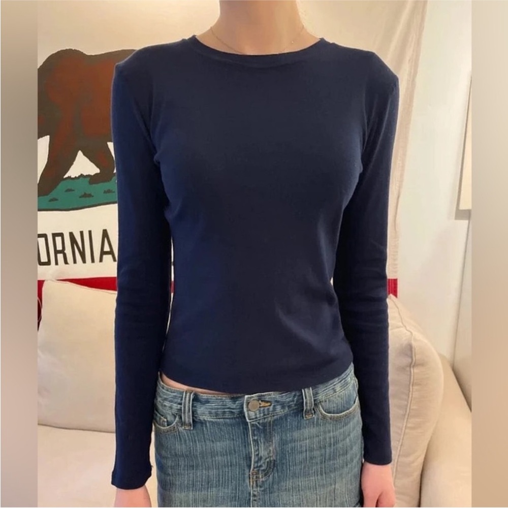 Brandy Melville Fitted Navy Long Sleeve